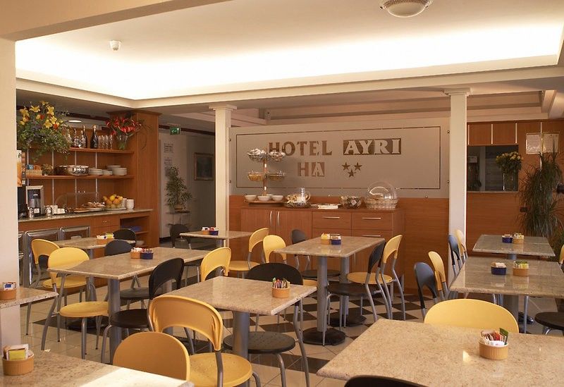 Hotel Ayri Medesano Esterno foto